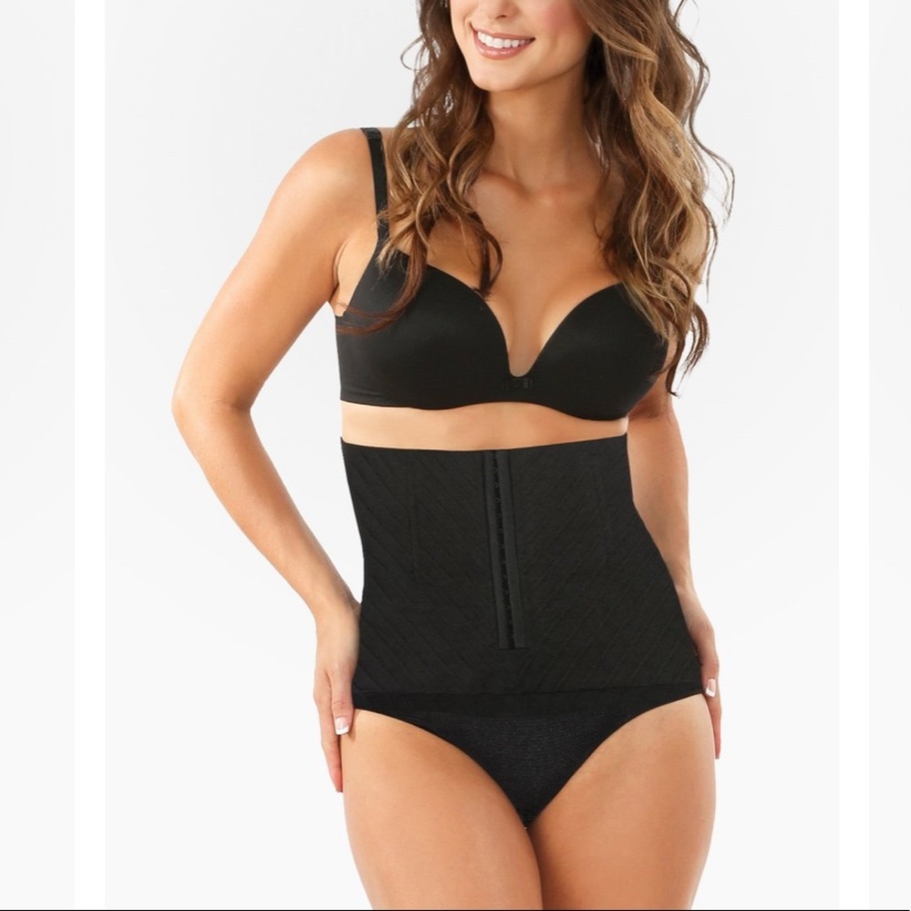 New in Box- Belly Bandit Black High-Waist Tummy Shaper with Front Closure